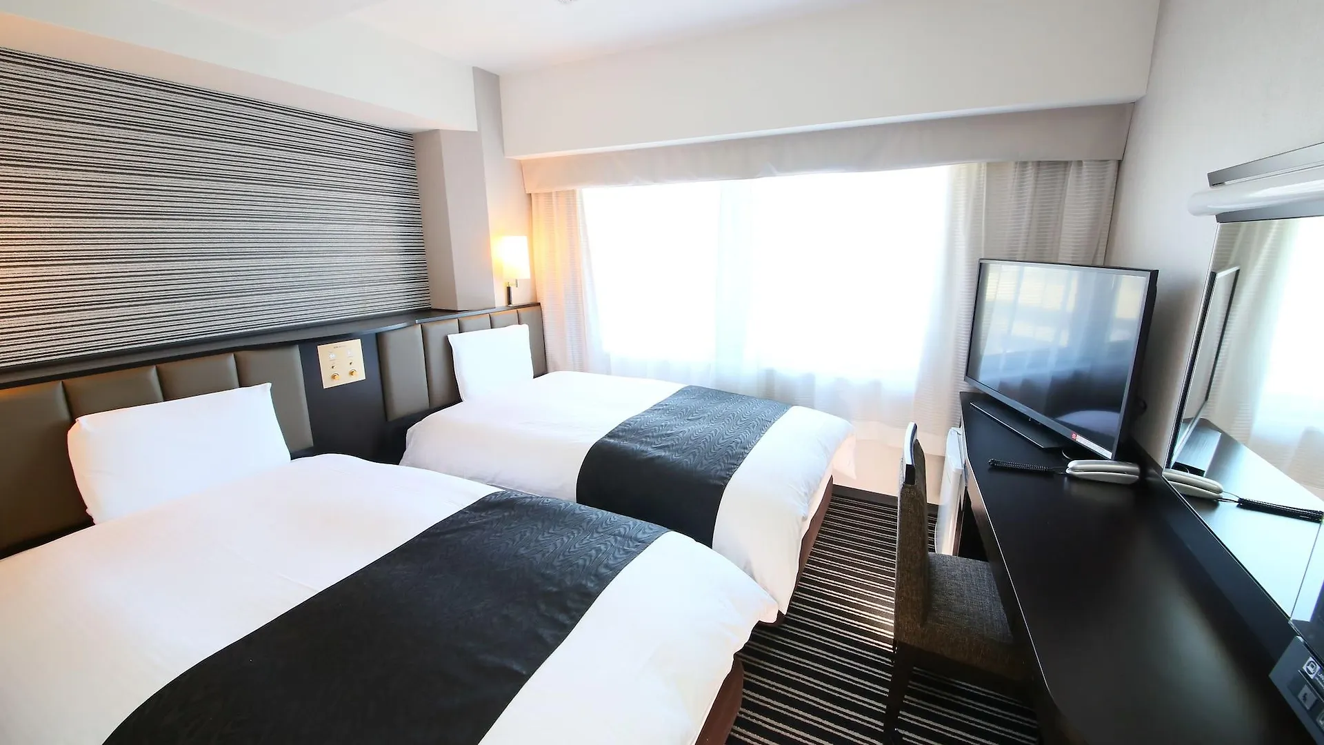 Apa Hotel Shinjuku Gyoemmae Tokio Japonia