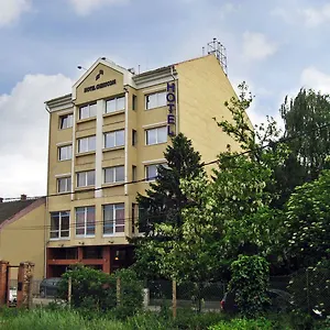 Chesscom Otel