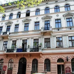 Silver Center 3*, Budapest Ungern