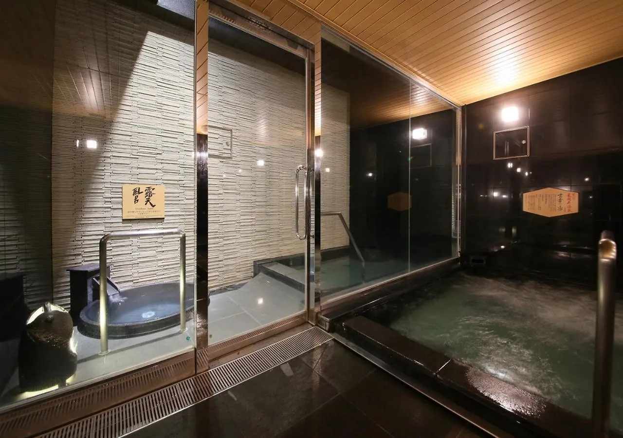 Apa Hotel Shinjuku Gyoemmae Tokio 3*,  Japonia